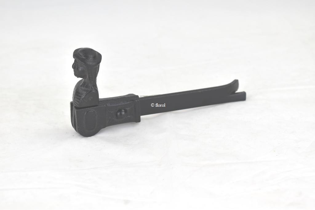 Arrêt tête bergère à sceller 120 mm noir. Arrêt tête bergère à sceller 120 mm noir.