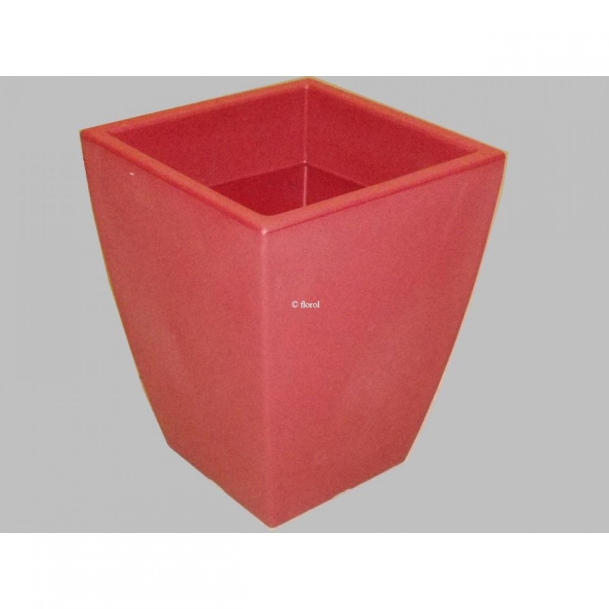 Pot plastique rotomoulé Quadro Veneto 40 x 40 x ht 50 cmrouge cardinal. Pot plastique rotomoulé Quadro Veneto 40 x 40 x ht 50 cmrouge cardinal.