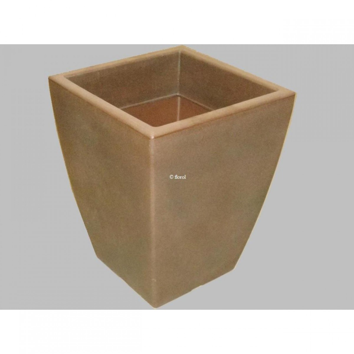 Pot rotomoulé Quadro Veneto 29 x 29 x ht 36 cm bronze. Pot rotomoulé Quadro Veneto 29 x 29 x ht 36 cm bronze.