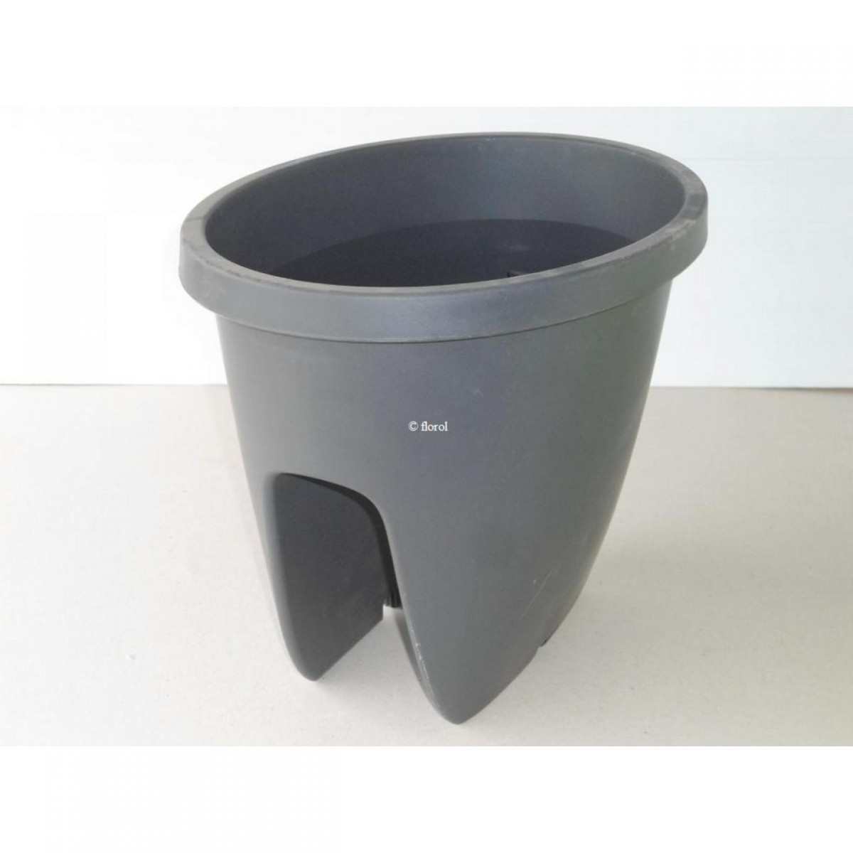 Balconnière plastique pour balcon BALCONIA OVI 30 cm anthracite. Balconnière plastique pour balcon BALCONIA OVI 30 cm anthracite.